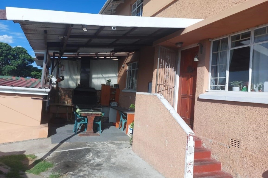 2 Bedroom Property for Sale in Sidwell Eastern Cape